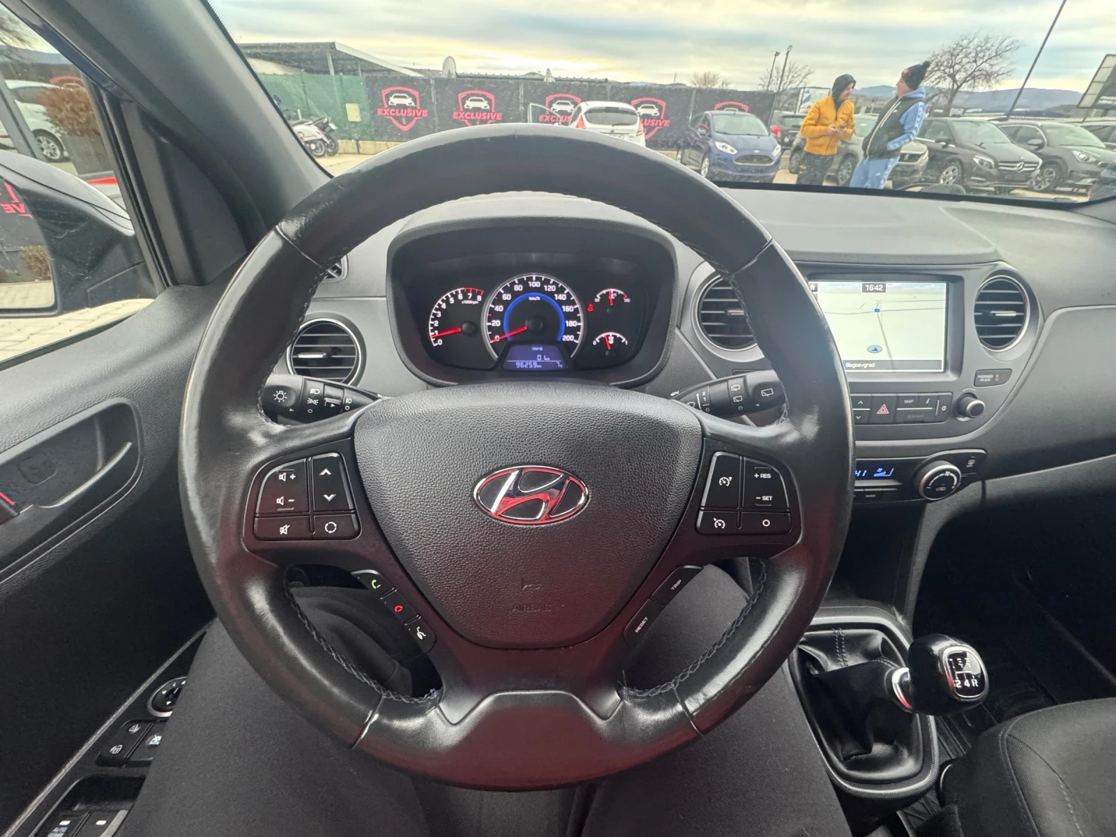 Hyundai I10 1.2i PASSION NAVI FULL | Mobile.bg � ����������� 11