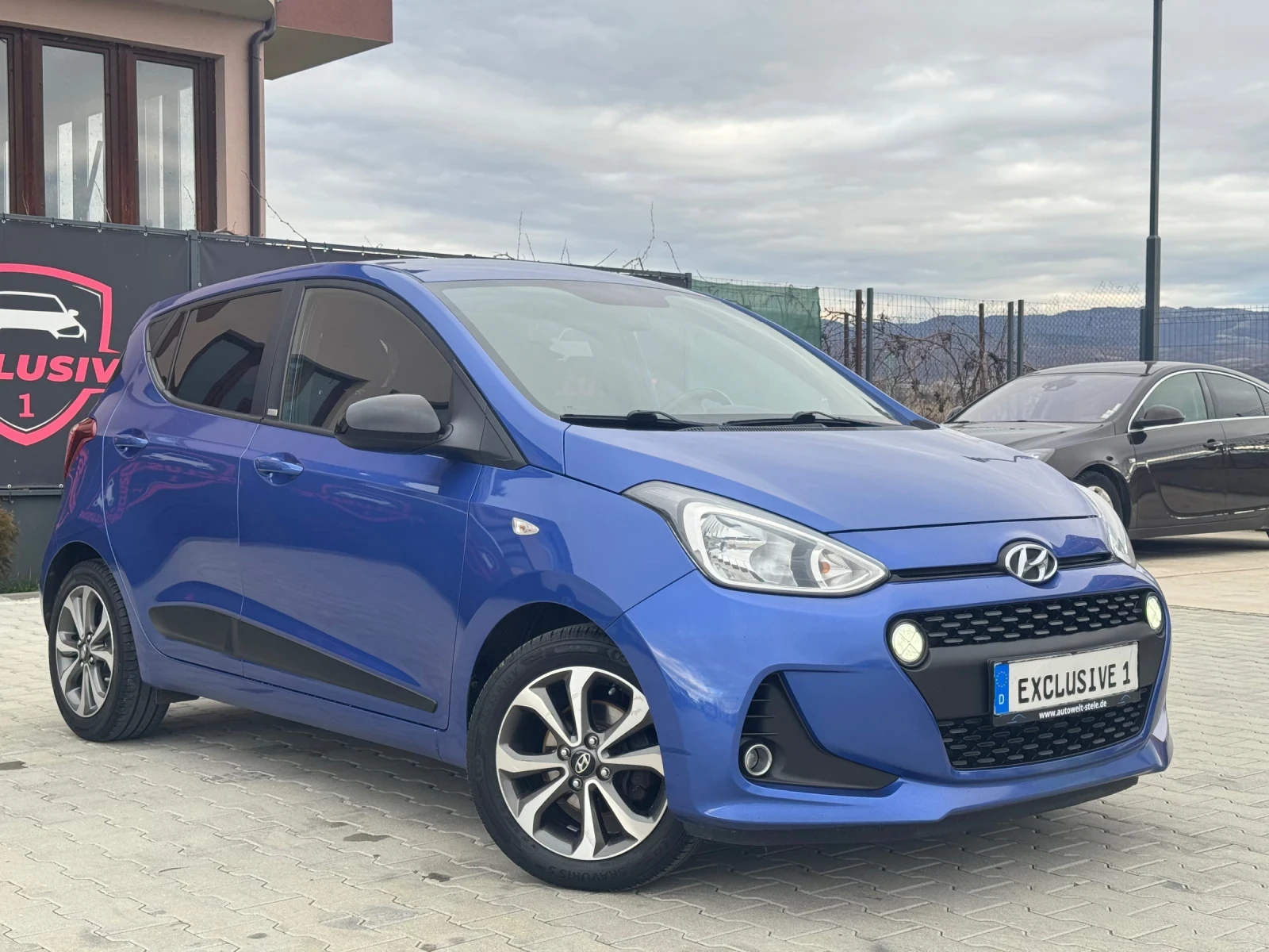 Hyundai I10 1.2i PASSION NAVI FULL - изображение 7