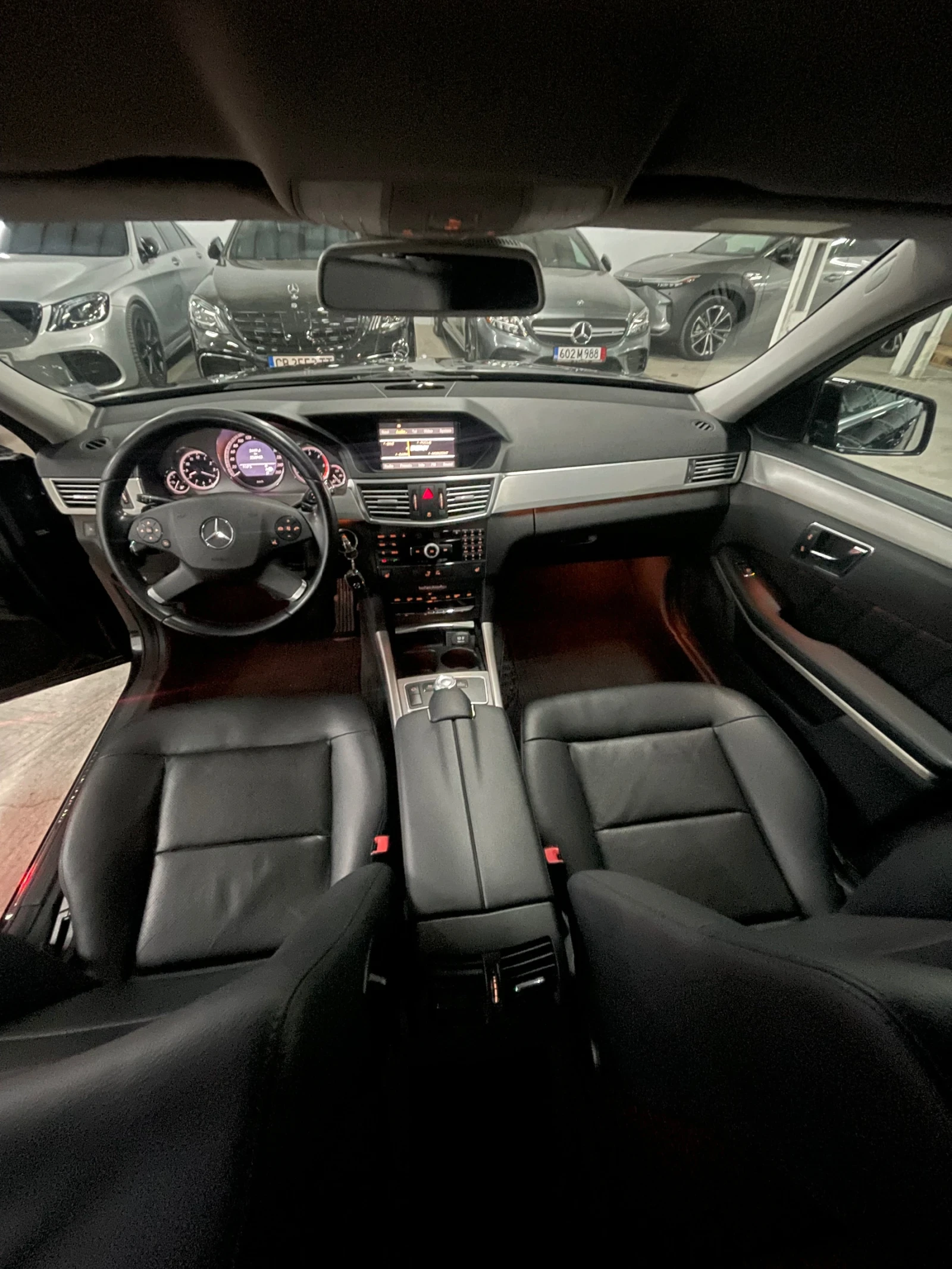 Mercedes-Benz E 350 CDI/avangarde/Подгрев/мъртва точка/НОВА!!! - изображение 9