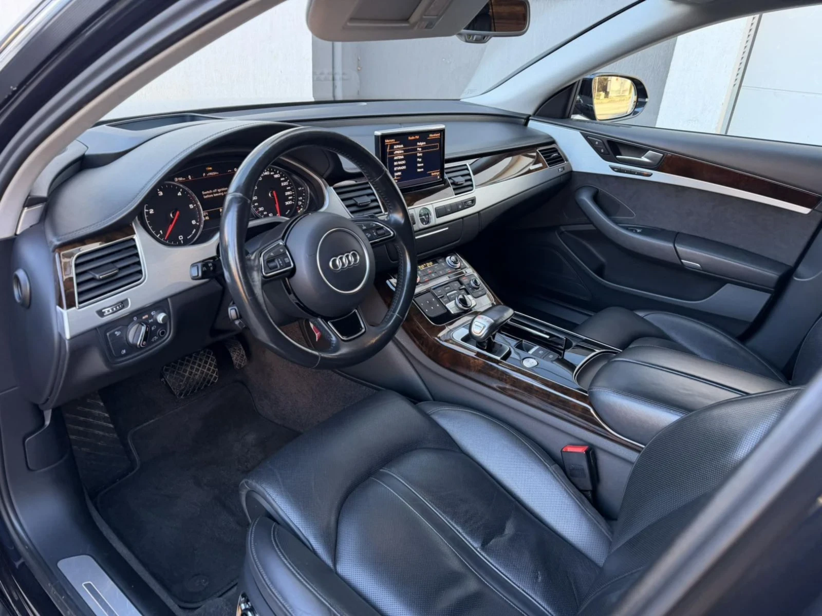 Audi A8 4.2TDI / MATRIX / LONG - изображение 9