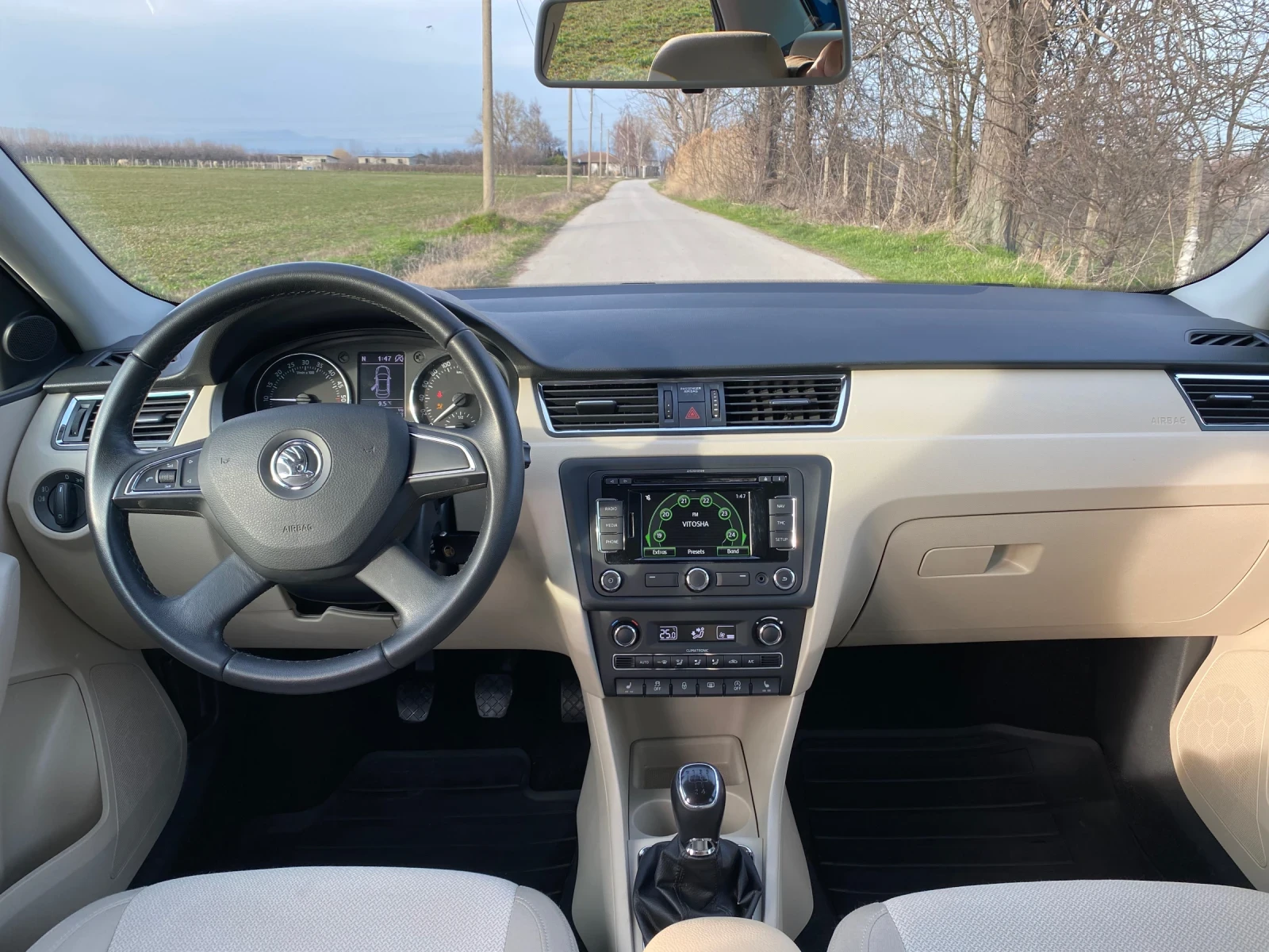 Skoda Rapid 1.6TDI Elegance 107000 | Mobile.bg � ����������� 10