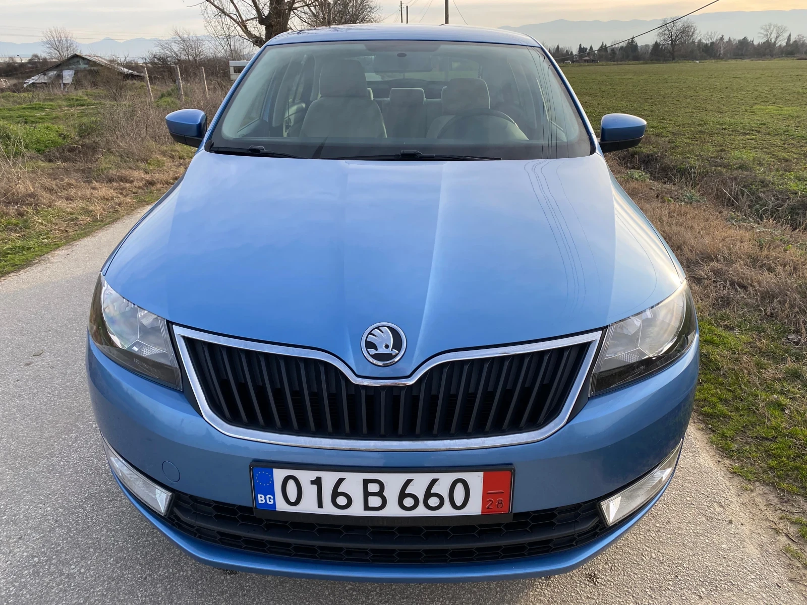 Skoda Rapid 1.6TDI Elegance 107000 | Mobile.bg � ����������� 2