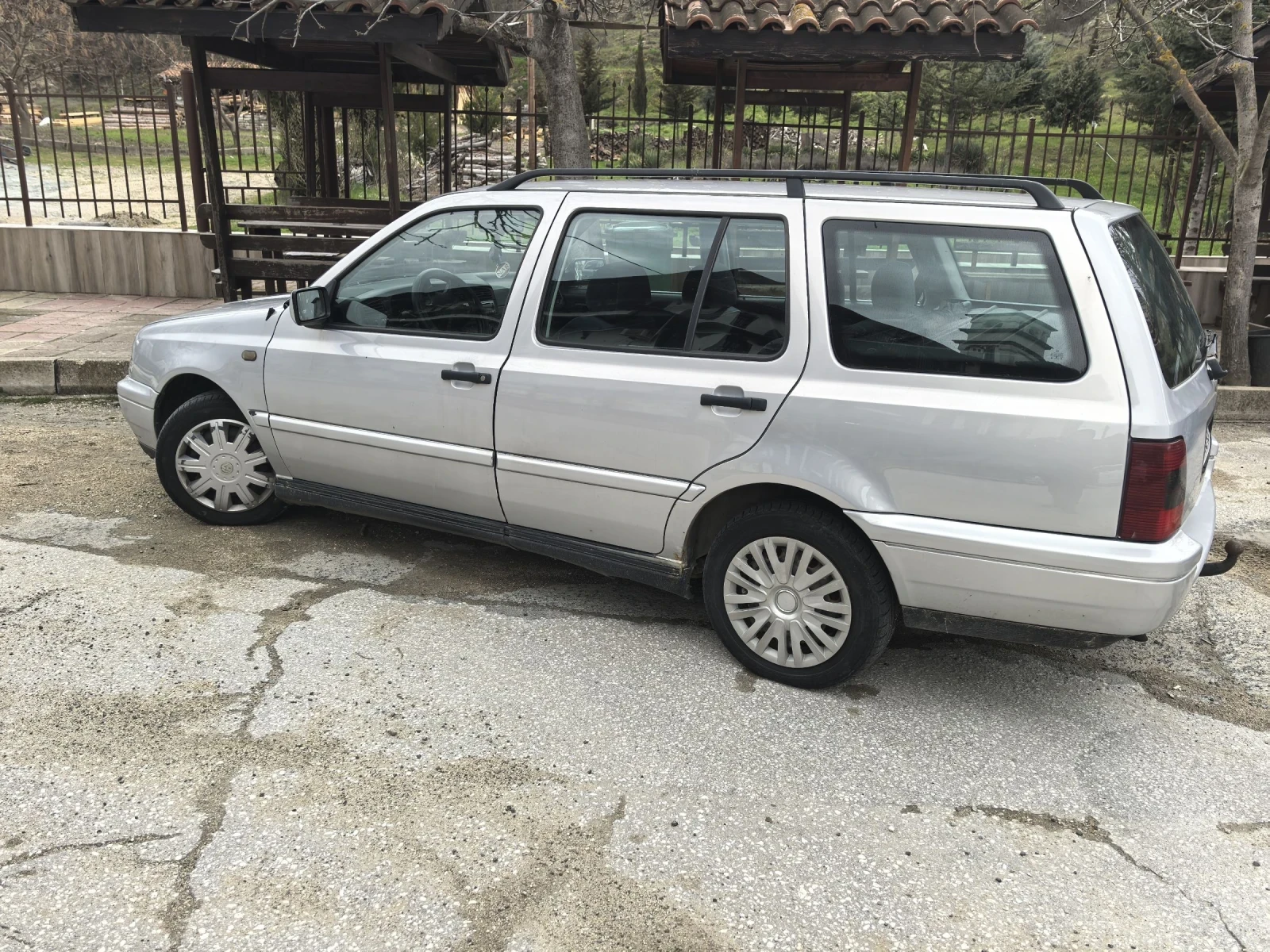 VW Golf, снимка 4 - Автомобили и джипове - 54005621