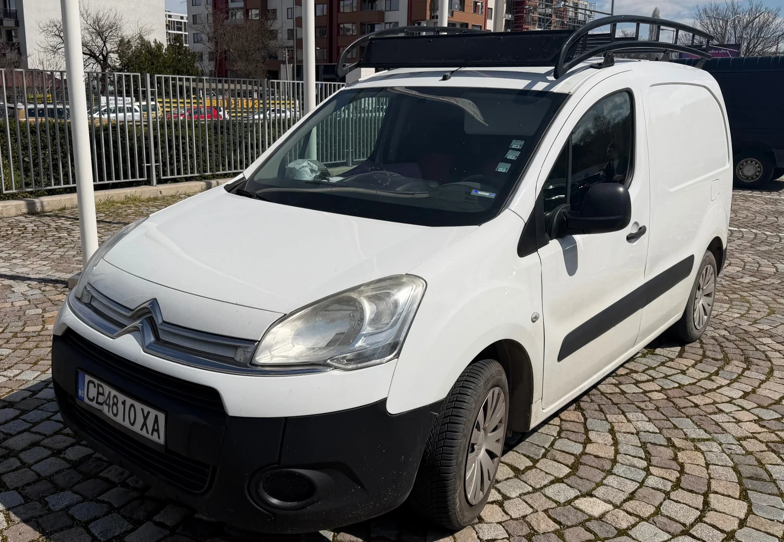 Citroen Berlingo 1.6 HDi, снимка 4 - Автомобили и джипове - 54322260