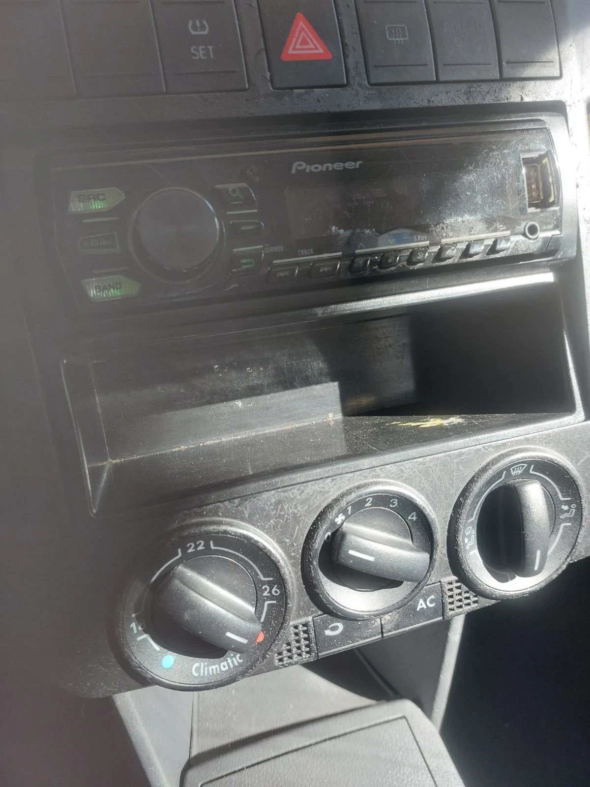 VW Polo Не, снимка 6 - Автомобили и джипове - 54392284