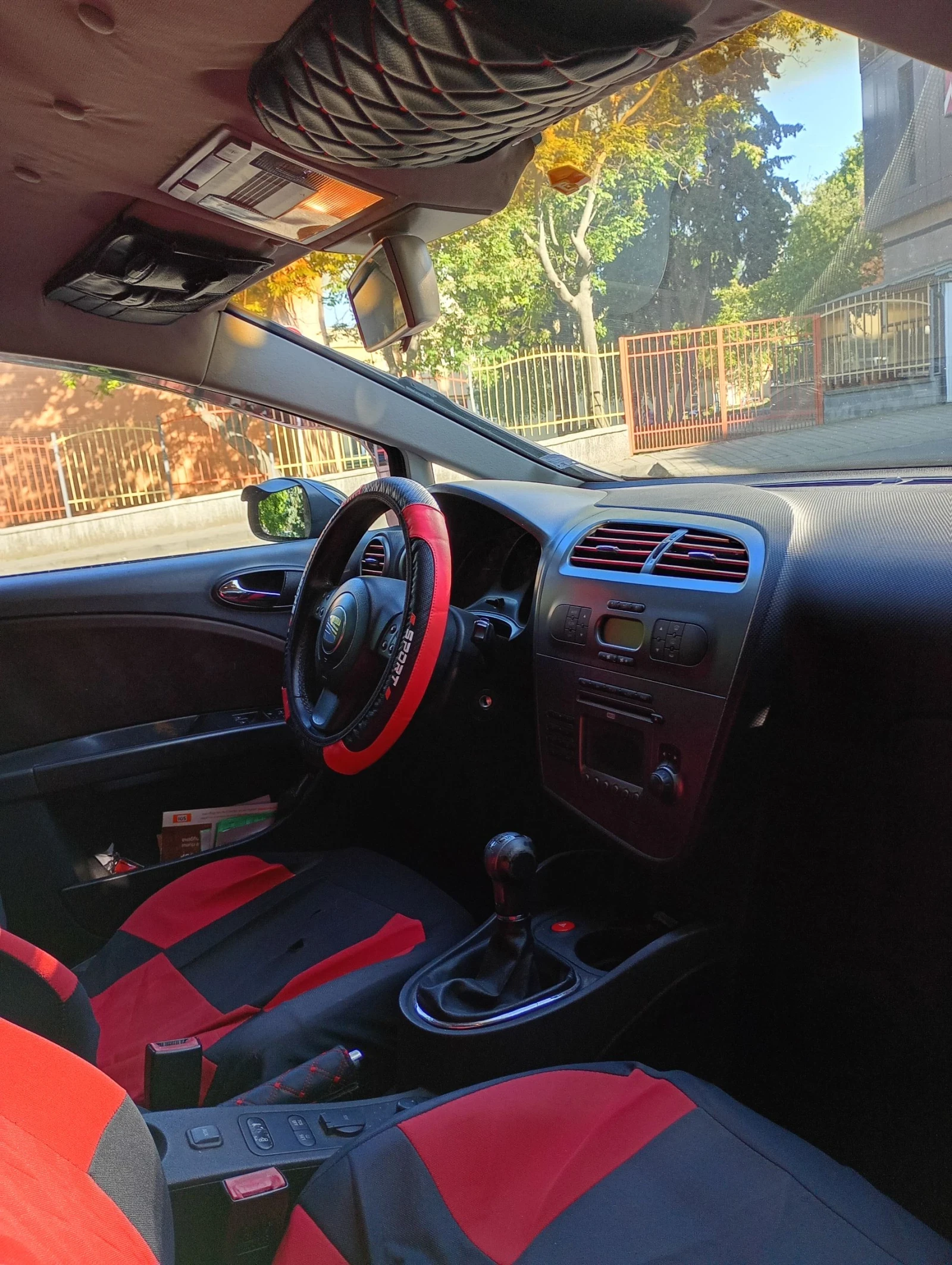 Seat Leon 1.6 бензин -газ , снимка 9 - Автомобили и джипове - 54631800