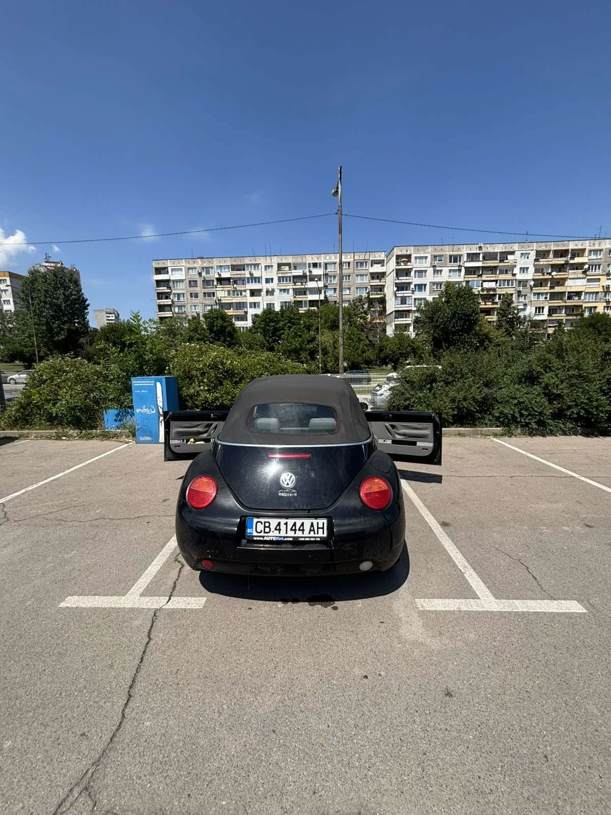 VW New beetle, снимка 2 - Автомобили и джипове - 55248872