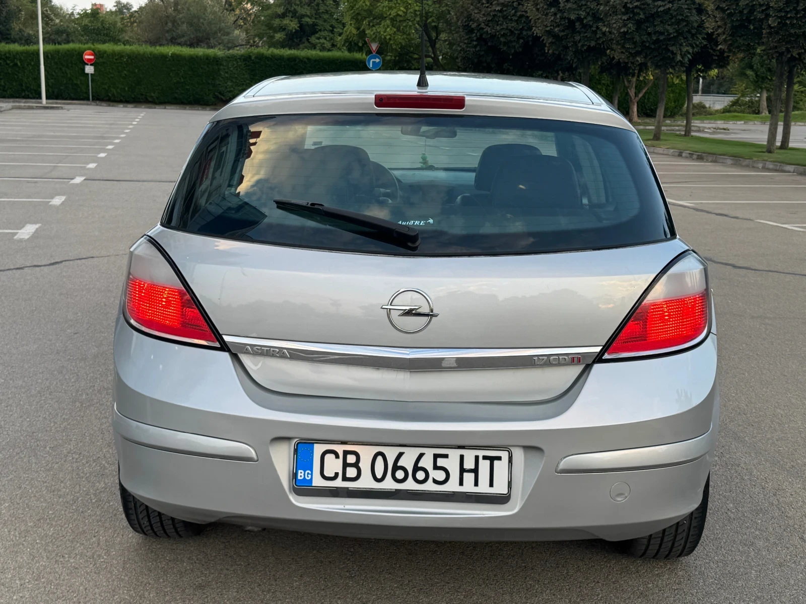 Opel Astra, снимка 6 - Автомобили и джипове - 55891665