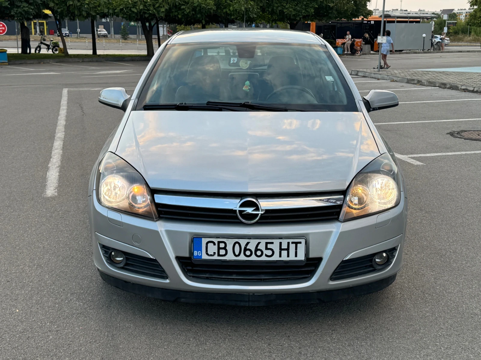 Opel Astra, снимка 5 - Автомобили и джипове - 55891665