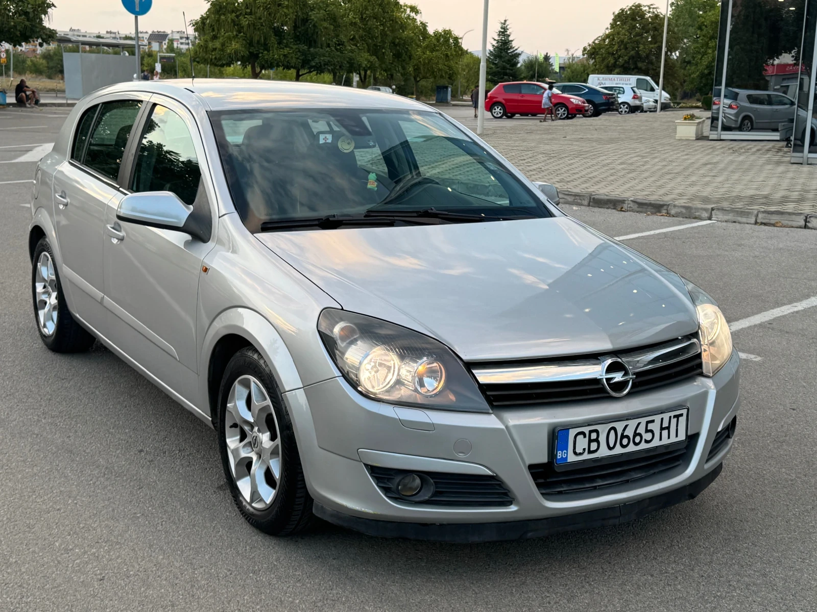 Opel Astra, снимка 3 - Автомобили и джипове - 55891665
