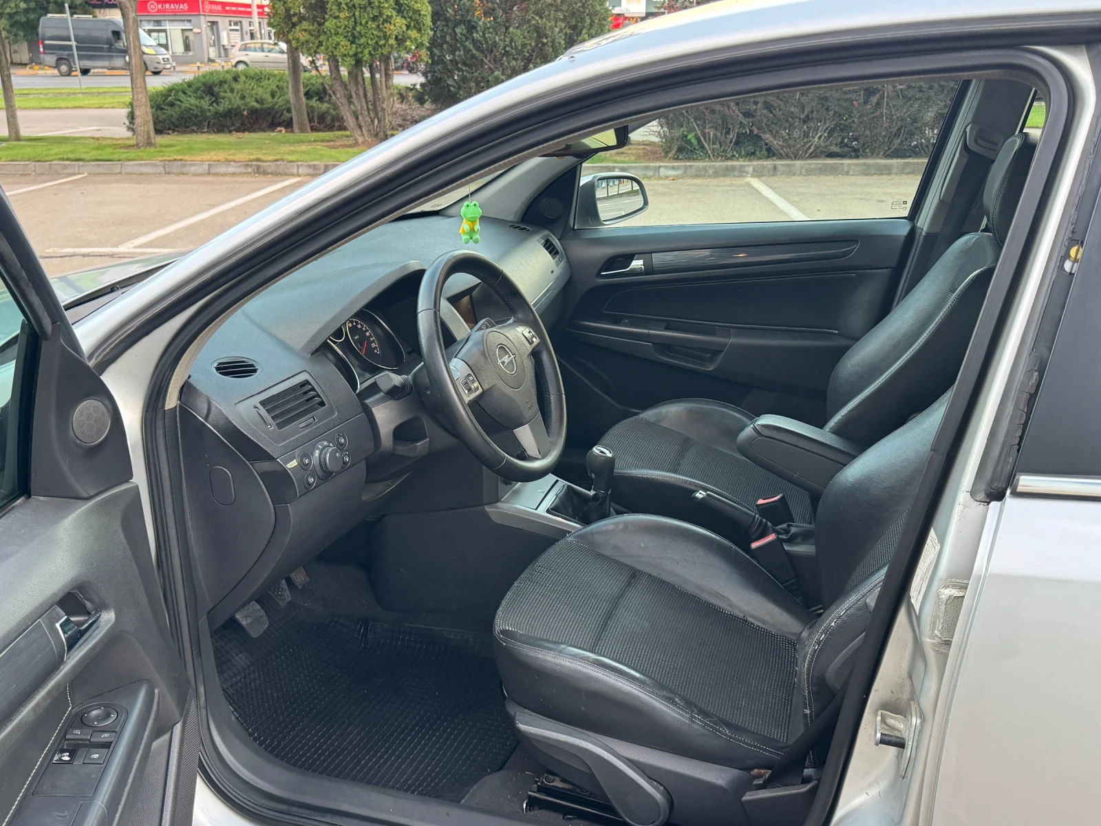Opel Astra, снимка 8 - Автомобили и джипове - 55891665