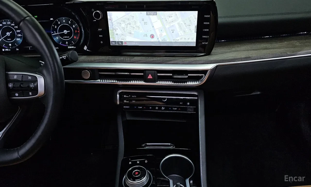 Kia K5 SIGNATURE FULL| DISTRO| HEADS UP| ОБДУХ| 360| БЕЗ , снимка 12 - Автомобили и джипове - 55959032