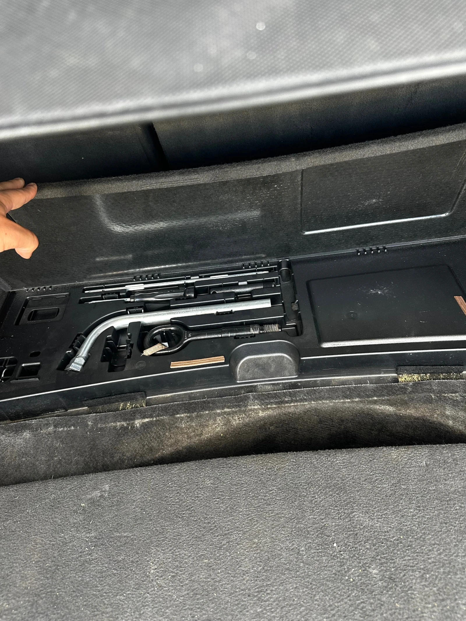 Audi A4, снимка 13 - Автомобили и джипове - 55980355
