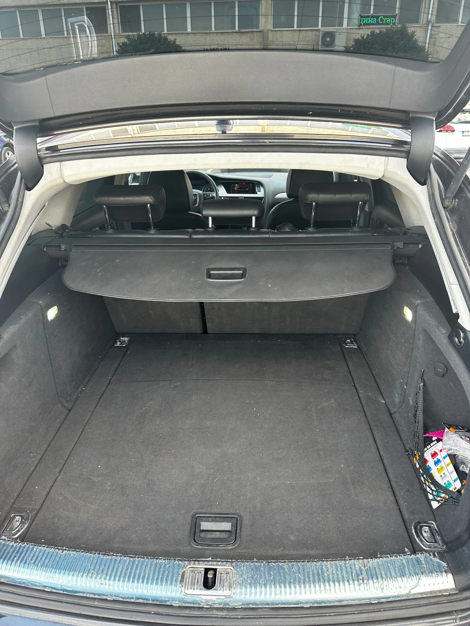 Audi A4, снимка 12 - Автомобили и джипове - 55980355