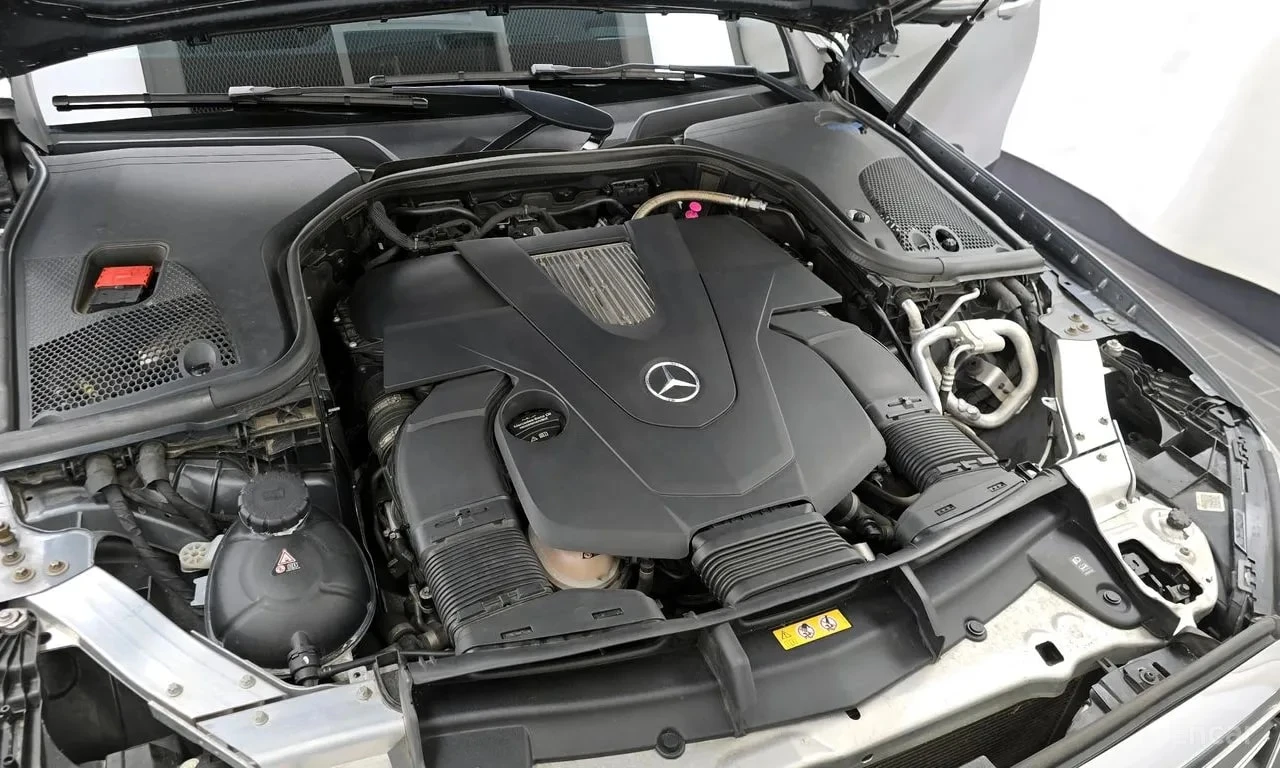 Mercedes-Benz E 450 4MATIC Exclusive /ОБДУХВАНЕ/ПАНОРАМА/BURMESTER/360, снимка 6 - Автомобили и джипове - 56010148