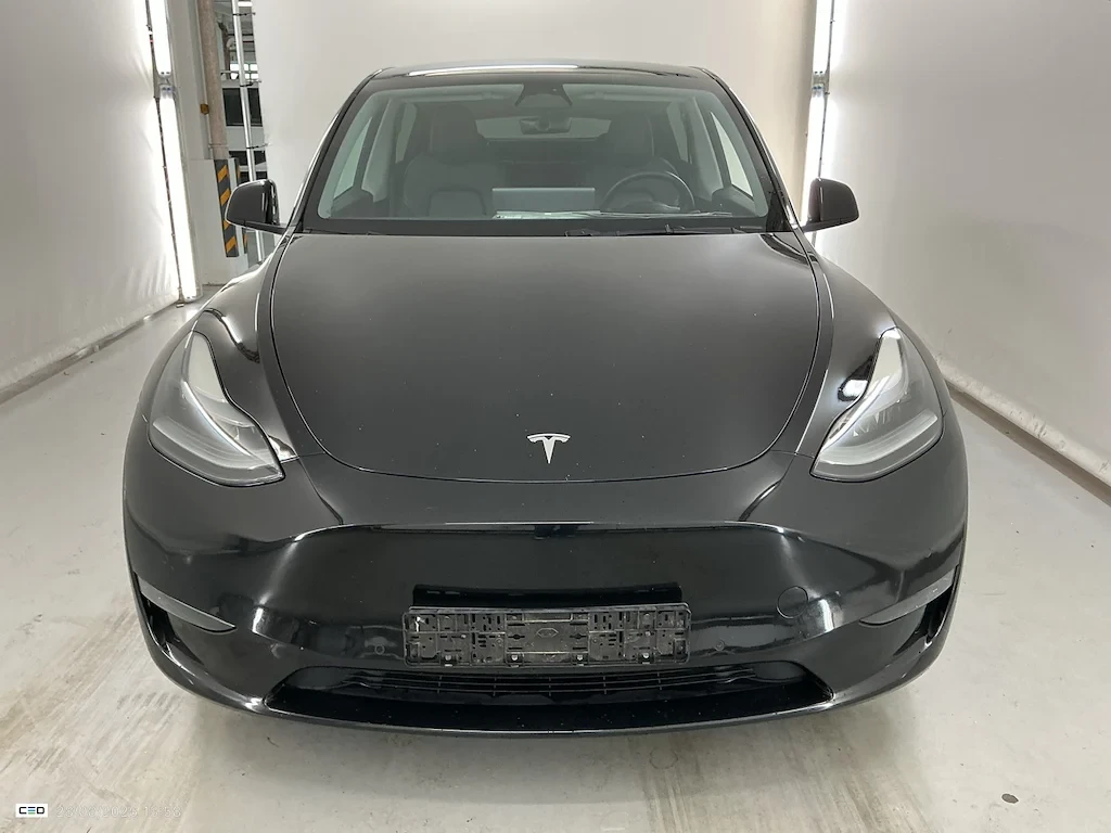 Tesla Model Y PERFORMANCE DUAL MOTOR NAVI LEATHER, снимка 3 - Автомобили и джипове - 56114226