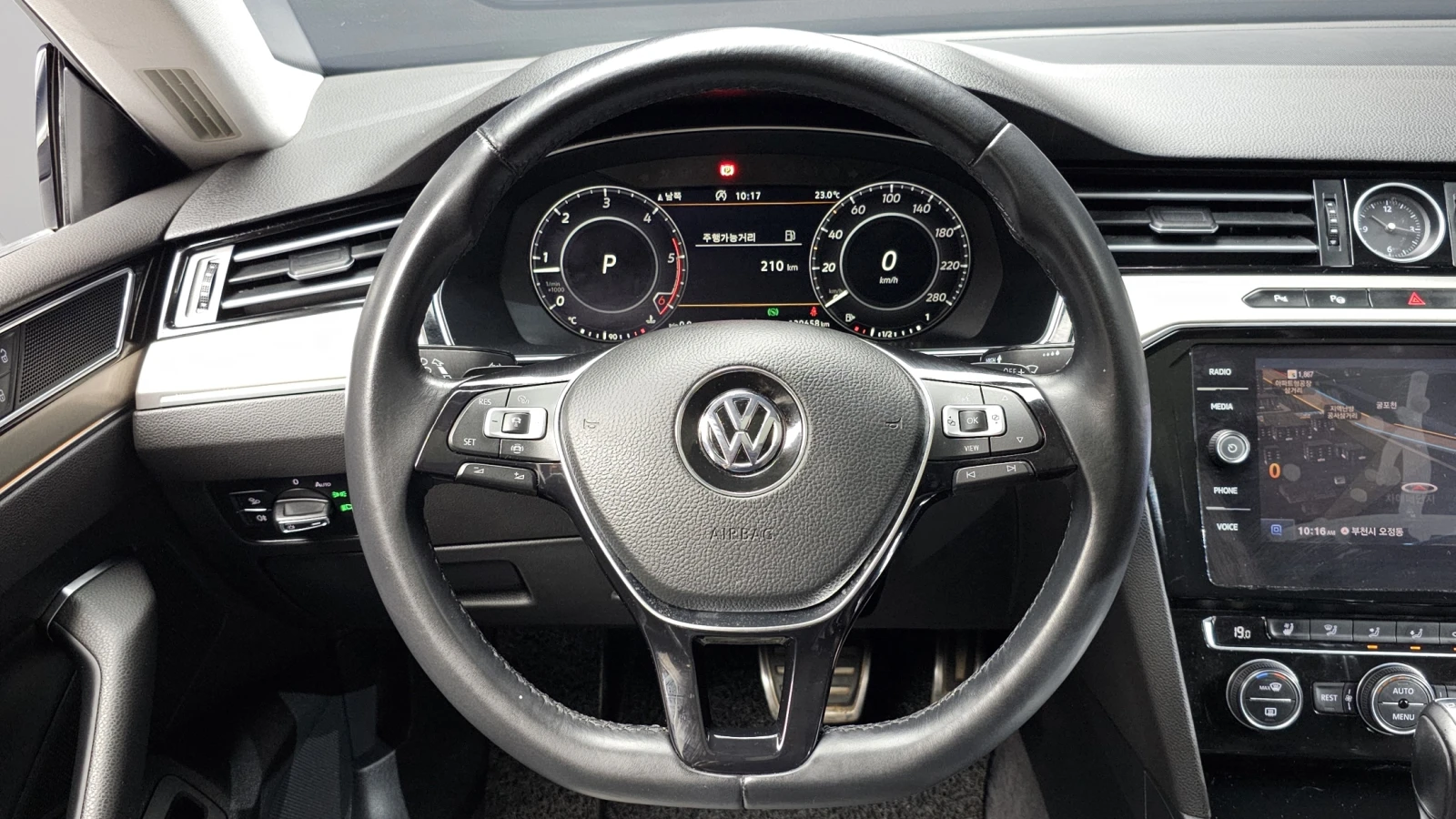VW Arteon 2.0 TDI / Premium, снимка 13 - Автомобили и джипове - 56586137