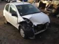 Toyota Yaris 1.4i D4, снимка 2