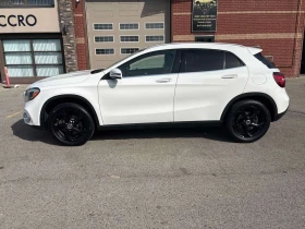 Mercedes-Benz GLA 250 CARFAX /Кожа/Нави/Подгрев/Панорама, снимка 2