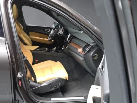 Volvo XC60 КРАЙНА ЦЕНА: 39955 EUR, снимка 11