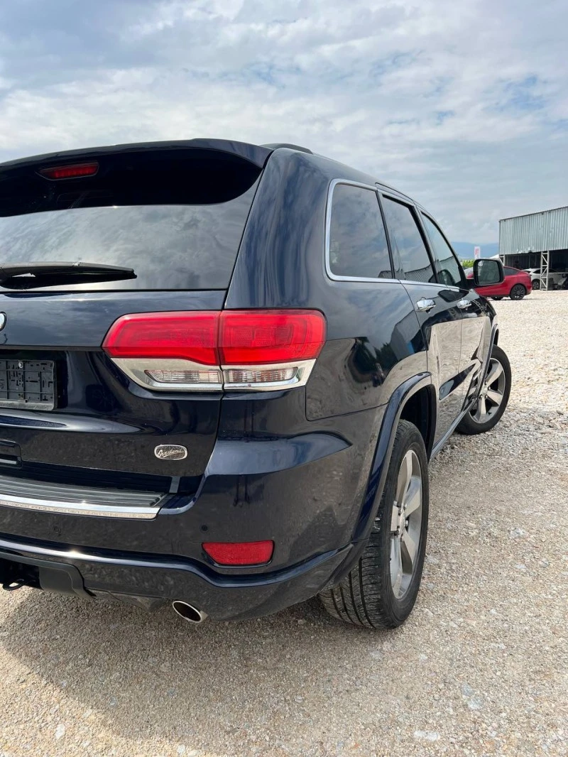 Jeep Grand cherokee Overland 5.7 Hemi, снимка 6 - Автомобили и джипове - 46503947