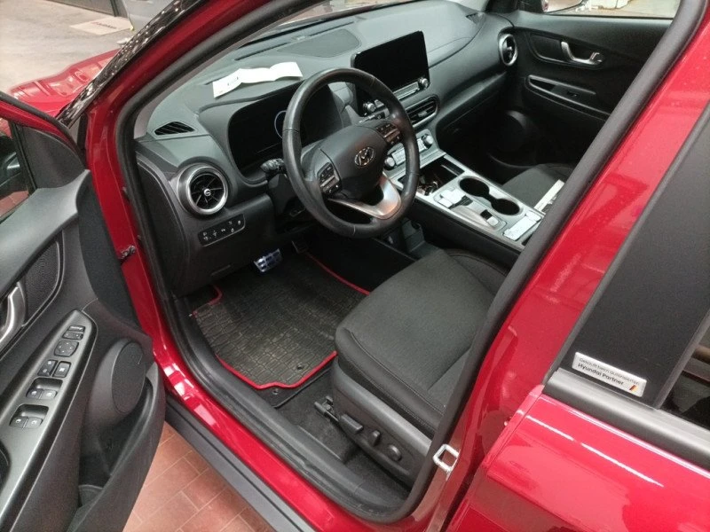 Hyundai Kona 64KWh/PRIME/ГАРАНЦИЯ/FACELIFT/BLUELINK - изображение 5