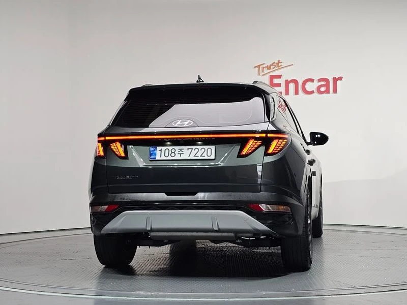 Hyundai Tucson Inspiration 2WD| 230к.с.| ВКЛ.ТЕХНОТЕСТ, снимка 4 - Автомобили и джипове - 55612246