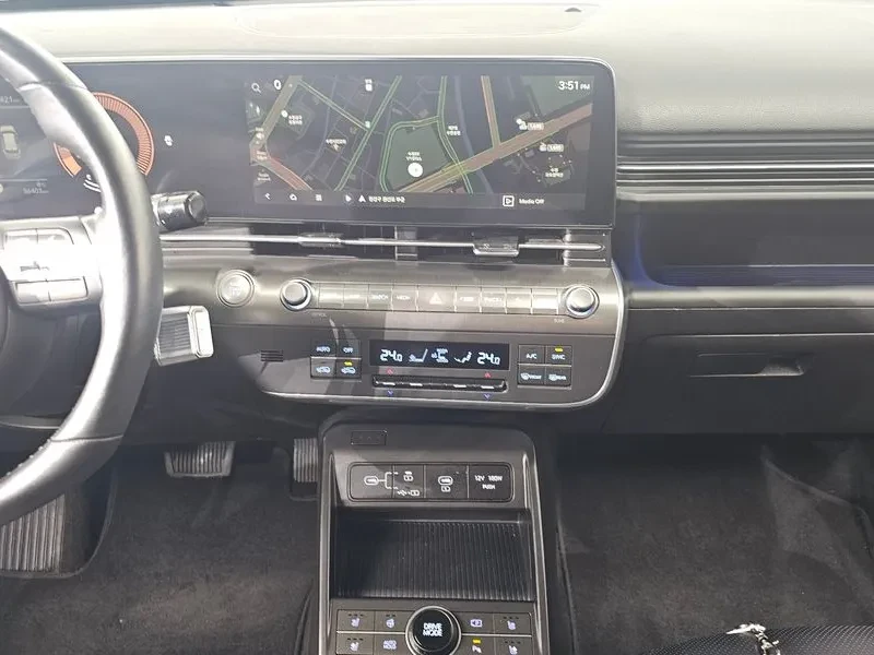 Hyundai Kona  Gasoline 1.6 Turbo 2Wd Modern Plus, снимка 14 - Автомобили и джипове - 56311358
