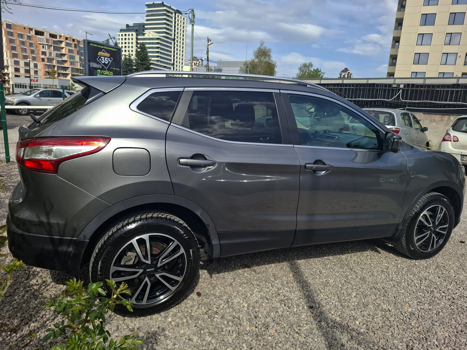 Nissan Qashqai 1.6 DCI - изображение 6