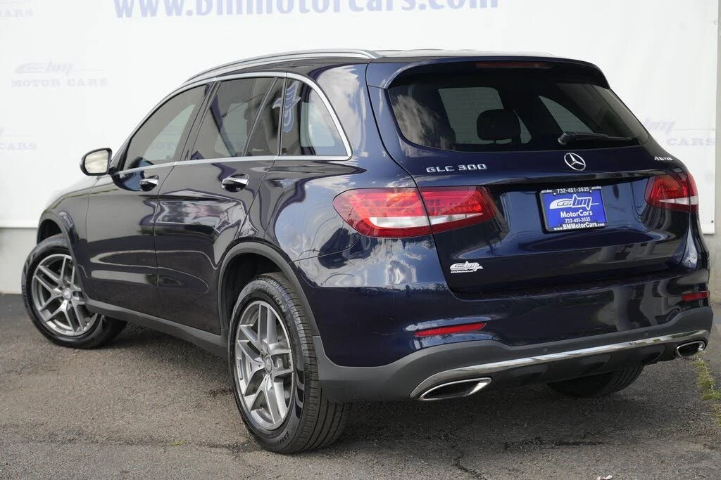 Mercedes-Benz GLC 300 4MATIC/BURMESTER/PANORAMA/LANE ASSIST/KEYLESS - изображение 5