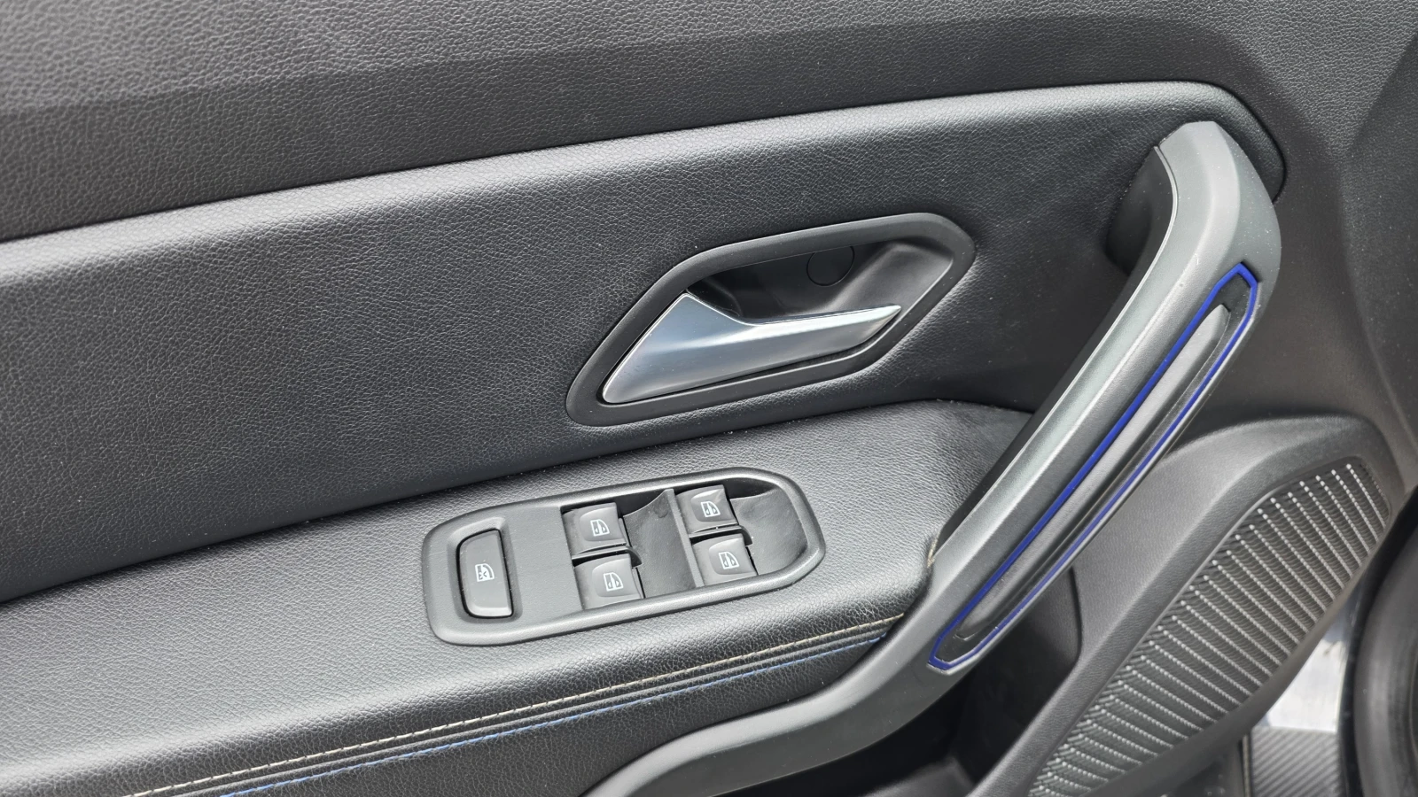 Dacia Duster 1.0TCe/ 100 ..  ECO-G 4x2 | Mobile.bg   11