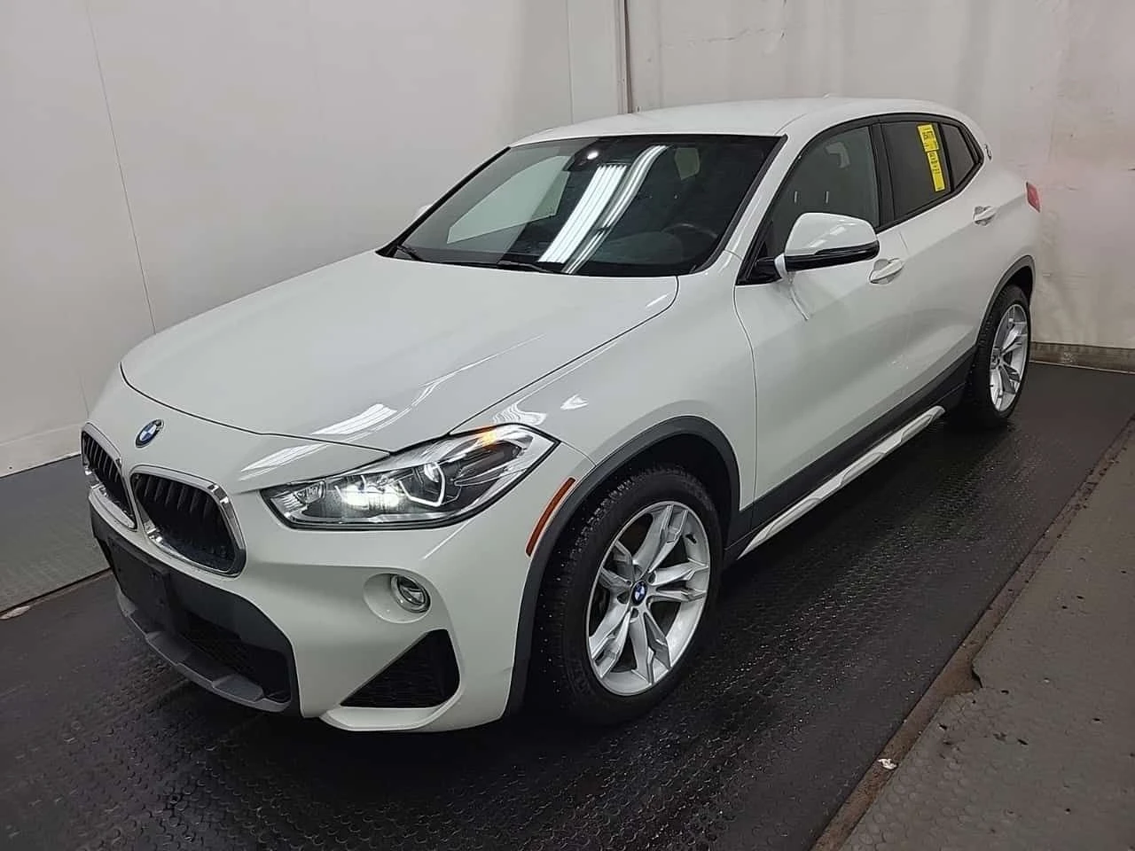 BMW X2 * xDrive28i * ПОДГРЕВ* KEYLESS* 