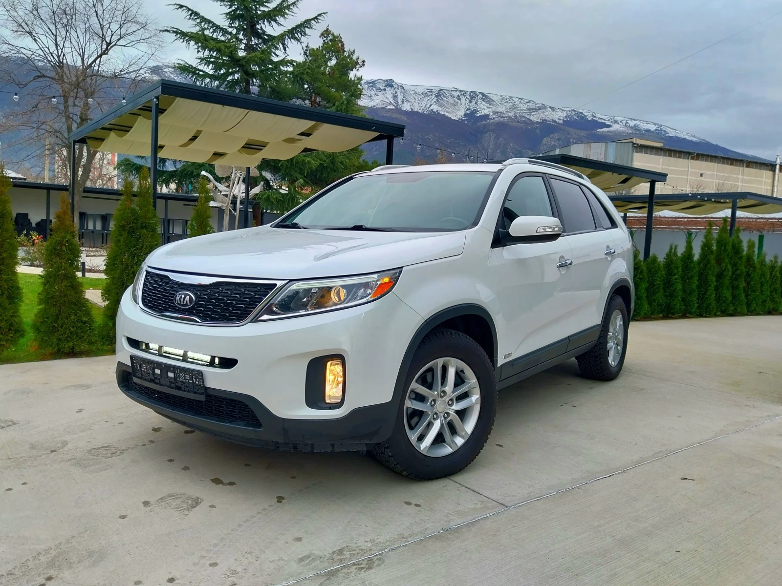Kia Sorento 4x4 /GDI /NAVI+ //V6-AWD/TOP.