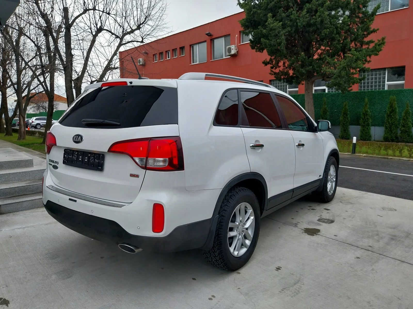 Kia Sorento * 4x4 * /GDI /NAVI+ /V6-AWD/TOP., снимка 7 - Автомобили и джипове - 54280918