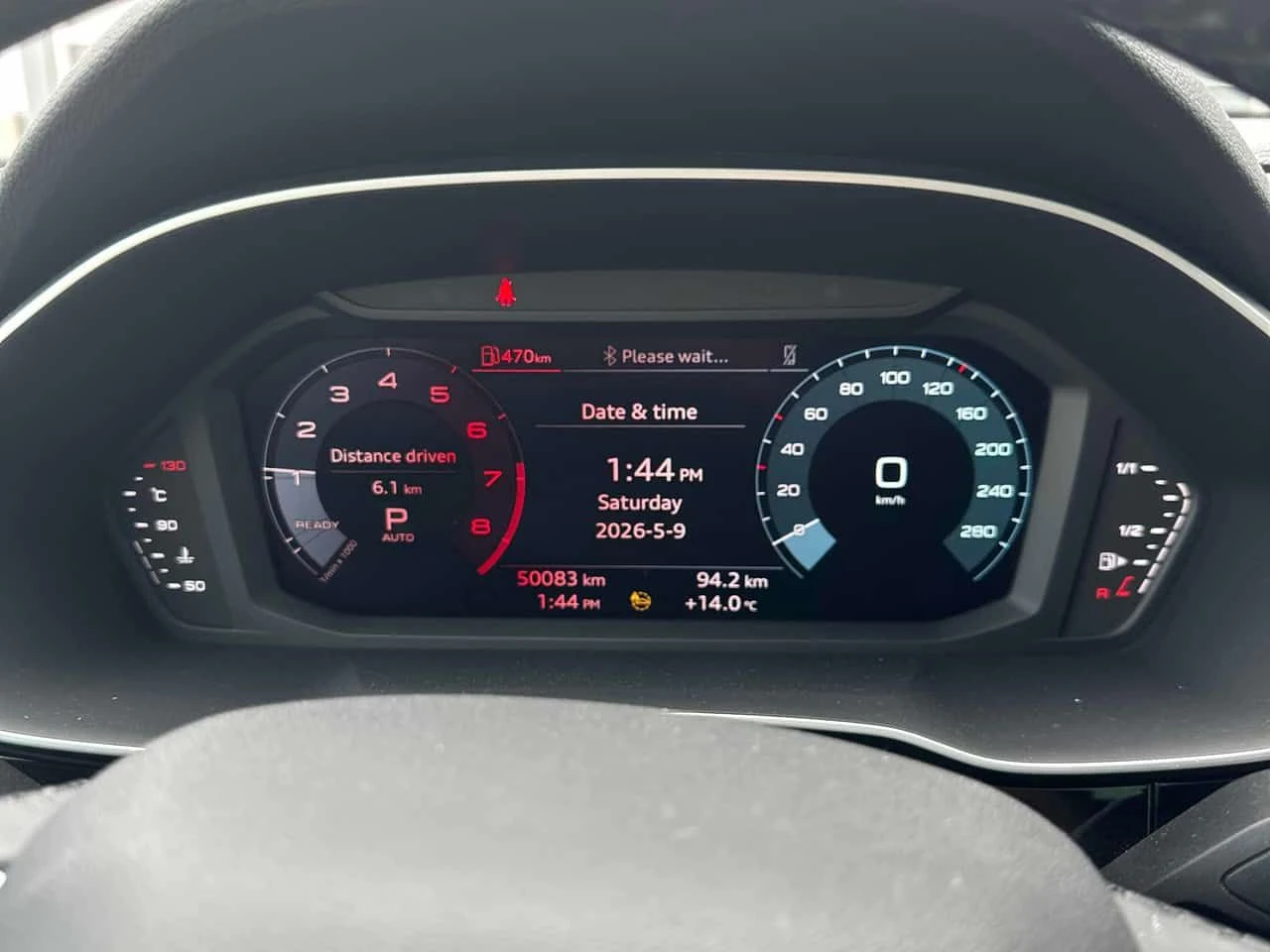 Audi Q3 KOMFORT BLACK OPTIC* DISTRONIC * MATRIX* , снимка 8 - Автомобили и джипове - 54495157