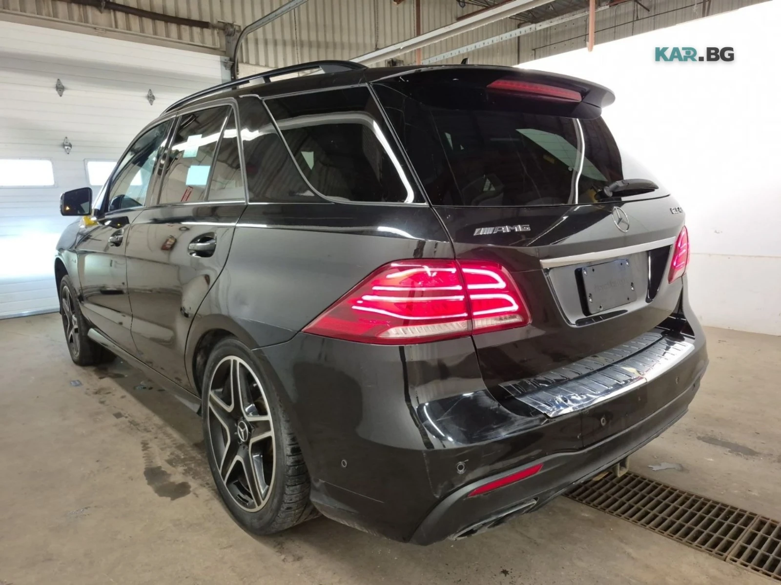 Mercedes-Benz GLE 43 AMG АвтоКредит* (ЦЕНА ДО БГ), снимка 4 - Автомобили и джипове - 54597411