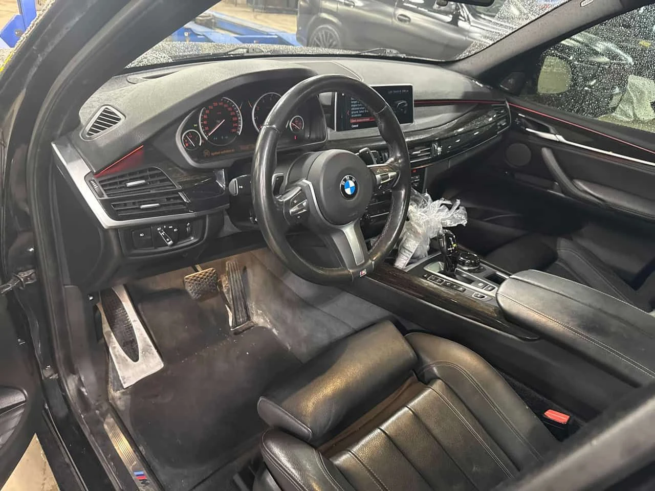 BMW X5  * FULL M SPORT PACK* 360 КАМЕРА* АМБИЕНТНО* ПАНО*, снимка 7 - Автомобили и джипове - 54663484