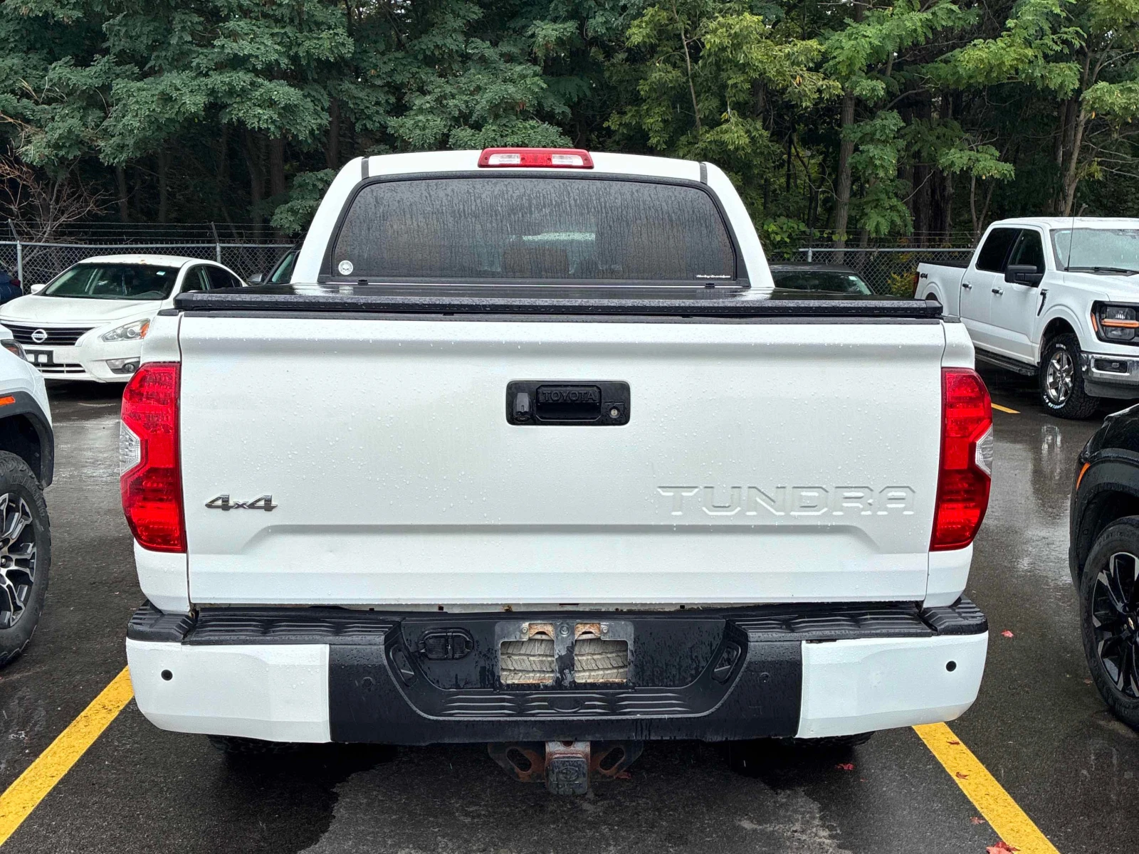 Toyota Tundra * PLATINUM * AWD * CARFAX * , снимка 4 - Автомобили и джипове - 56012847