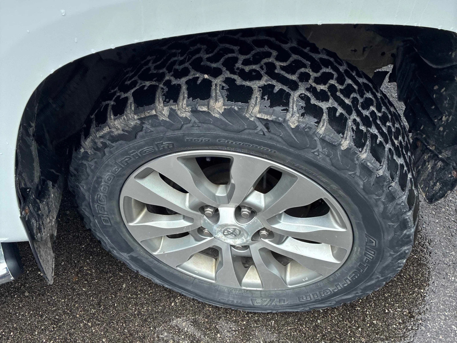Toyota Tundra * PLATINUM * AWD * CARFAX * , снимка 7 - Автомобили и джипове - 56012847
