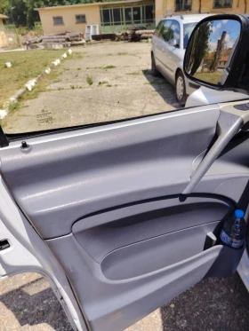 Mercedes-Benz Vito 2.2 110к.с., снимка 7