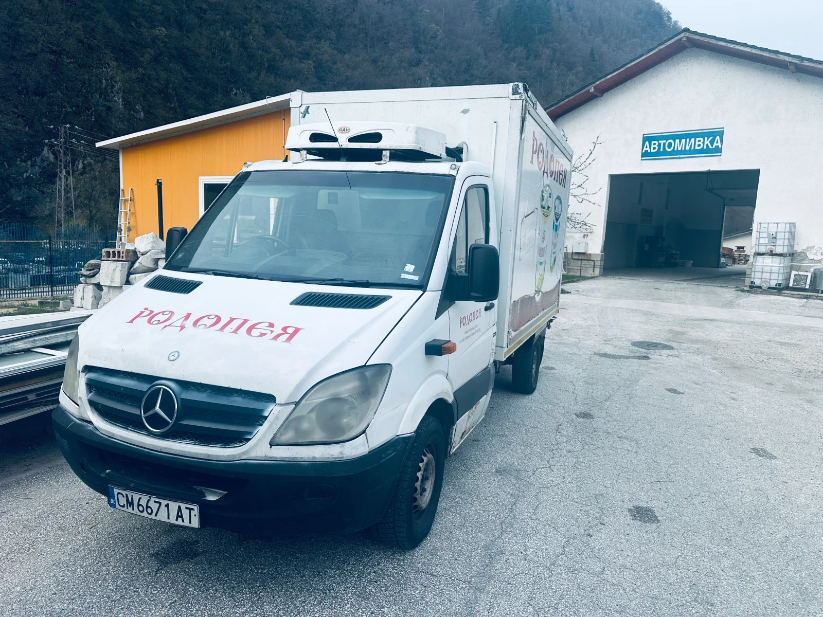 Mercedes-Benz Sprinter 311