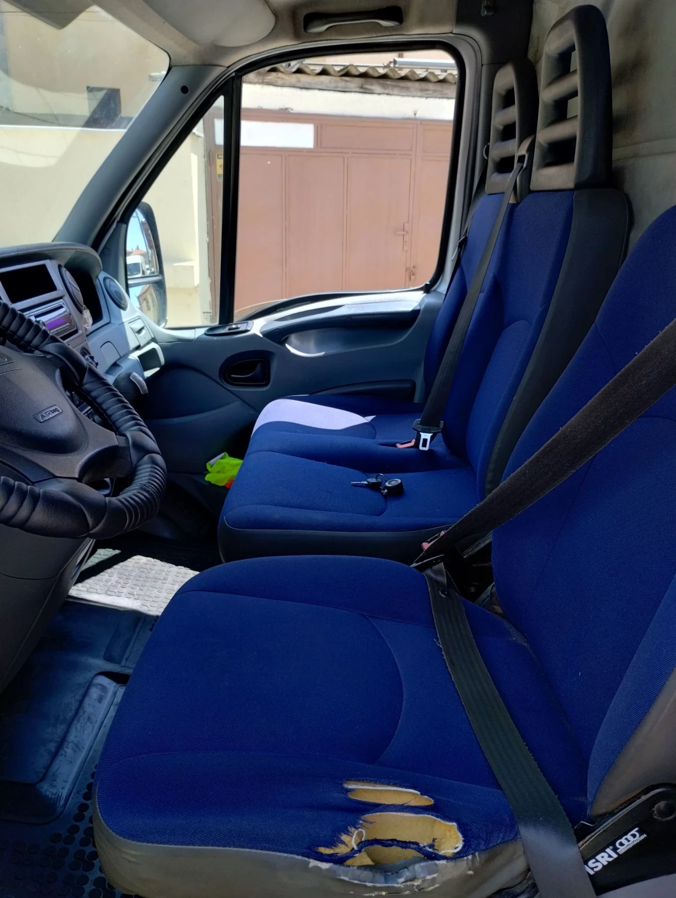 Iveco Daily 2.3, снимка 11 - Бусове и автобуси - 56271785