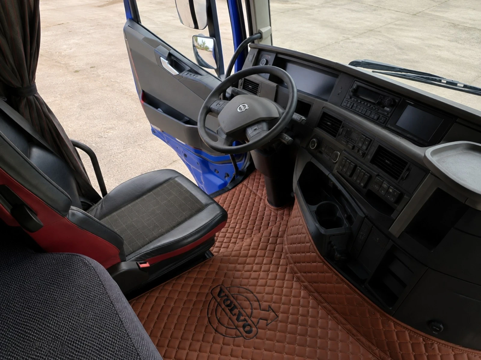 Volvo Fh, снимка 5 - Камиони - 55921587