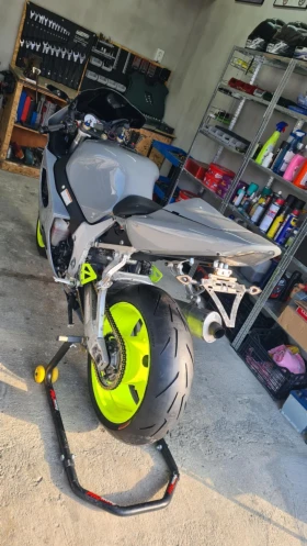 Suzuki Gsxr | Mobile.bg    3