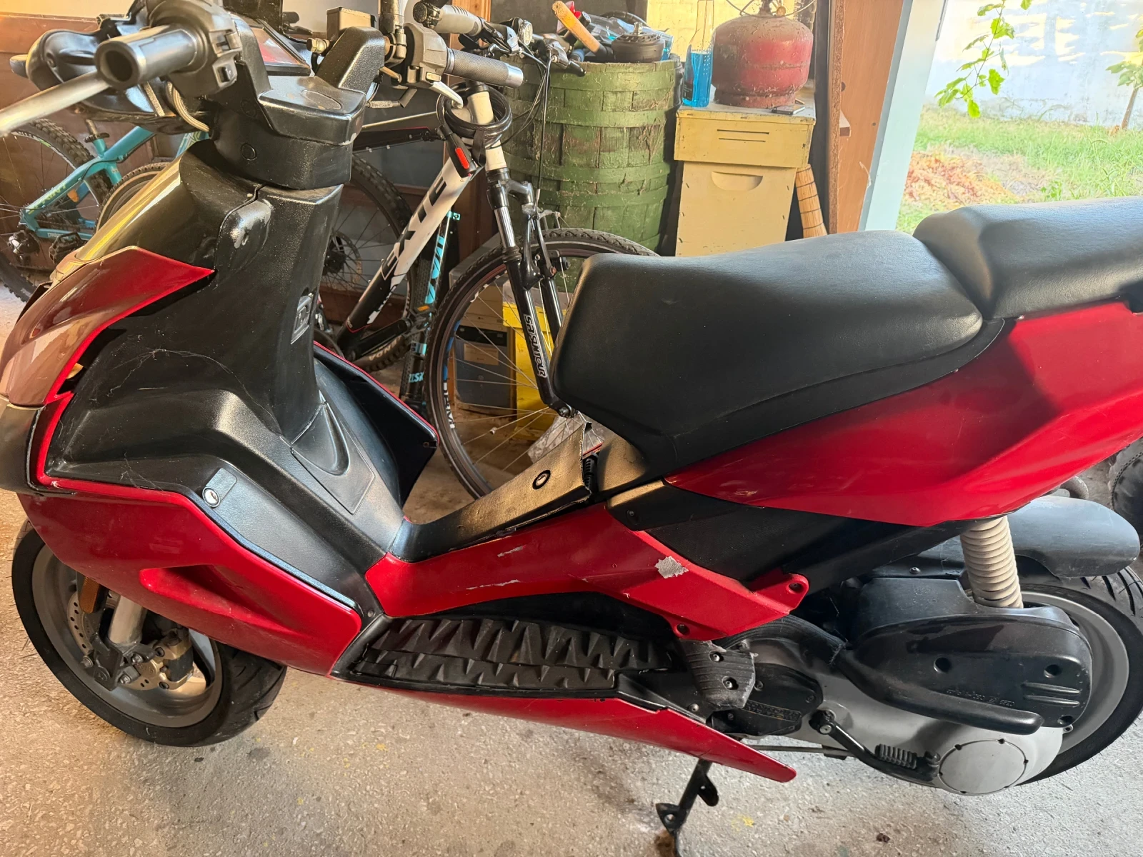 Aprilia Sr, снимка 4 - Мотоциклети и мототехника - 56243465