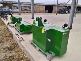 Трактор John Deere 750 кг до 1200 кг, снимка 3