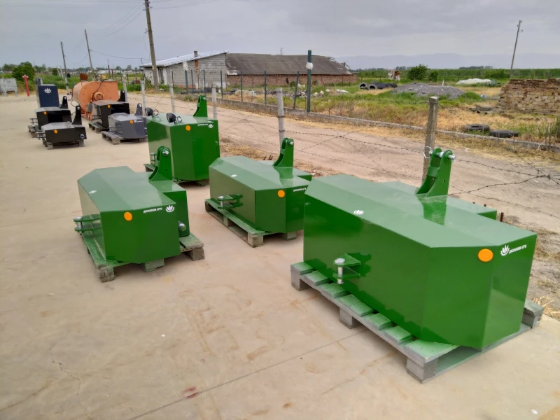 Трактор John Deere 750 кг до 1200 кг, снимка 15 - Селскостопанска техника - 52860654