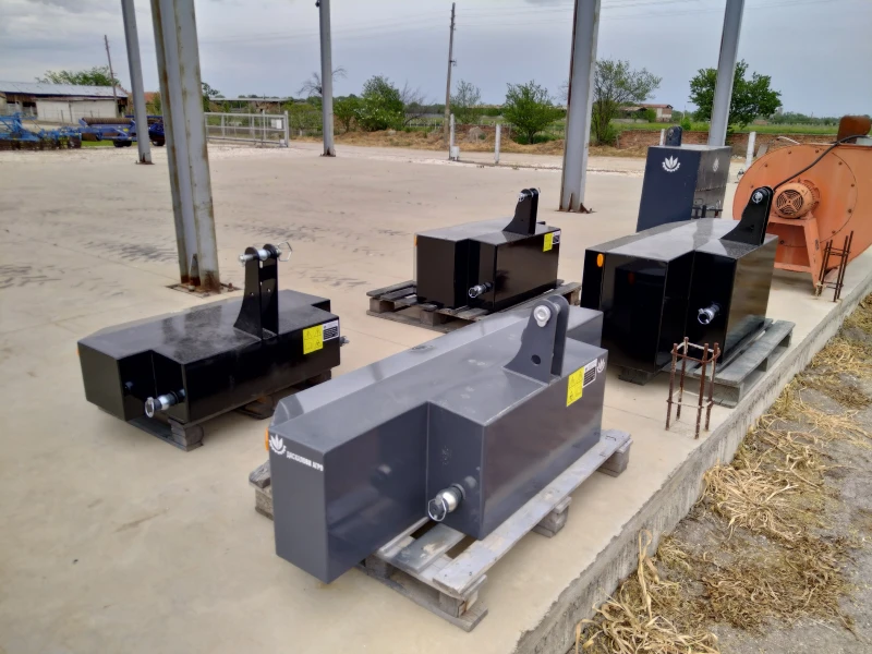 Трактор John Deere 750 кг до 1200 кг, снимка 9 - Селскостопанска техника - 52860654