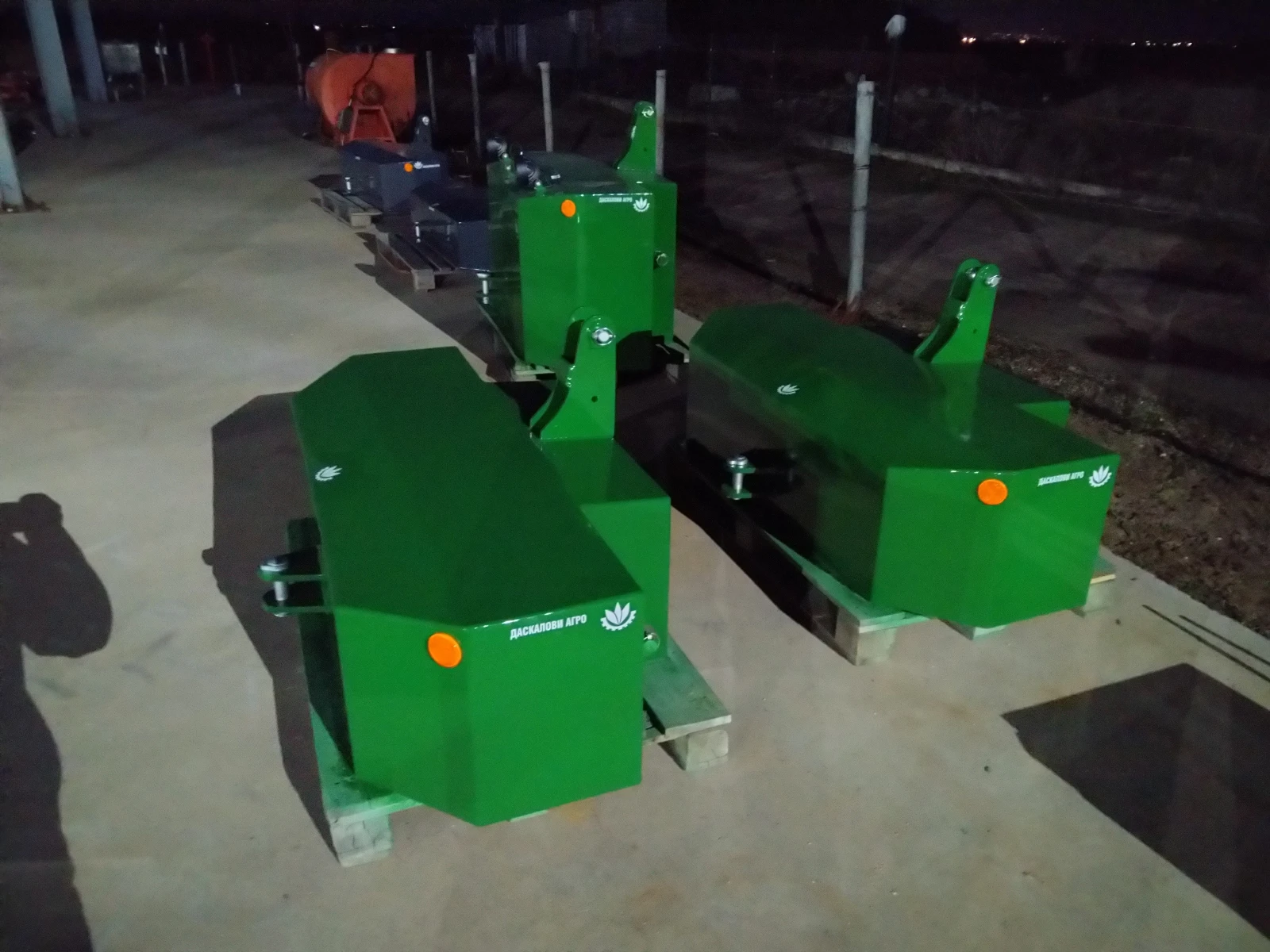 Трактор John Deere 750 кг до 1200 кг, снимка 1