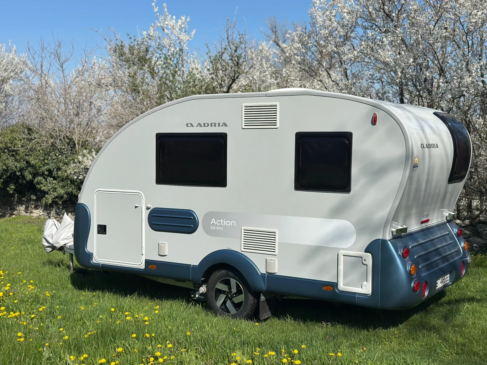 Каравана Adria Action 391 PH, снимка 2 - Каравани и кемпери - 54180971